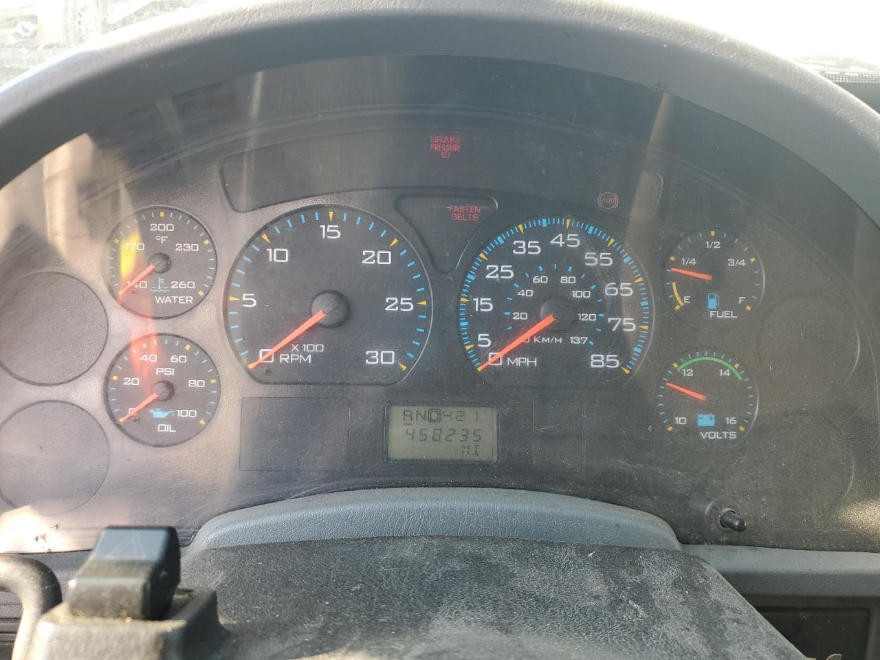 2002 INTL 4000 SERIE
