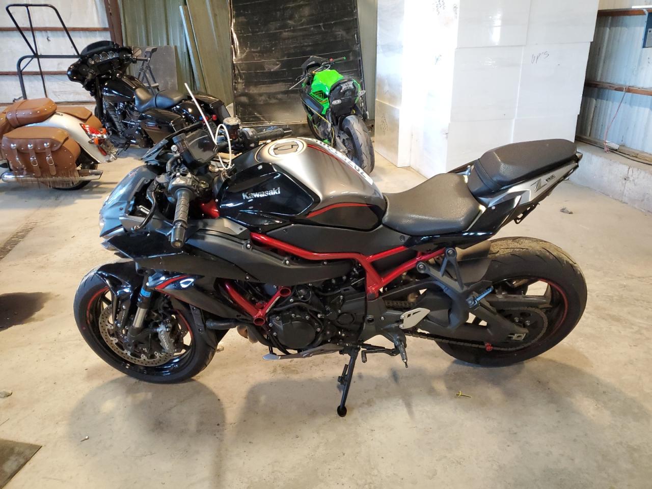 2022 KAWASAKI Z/ZR 1000
