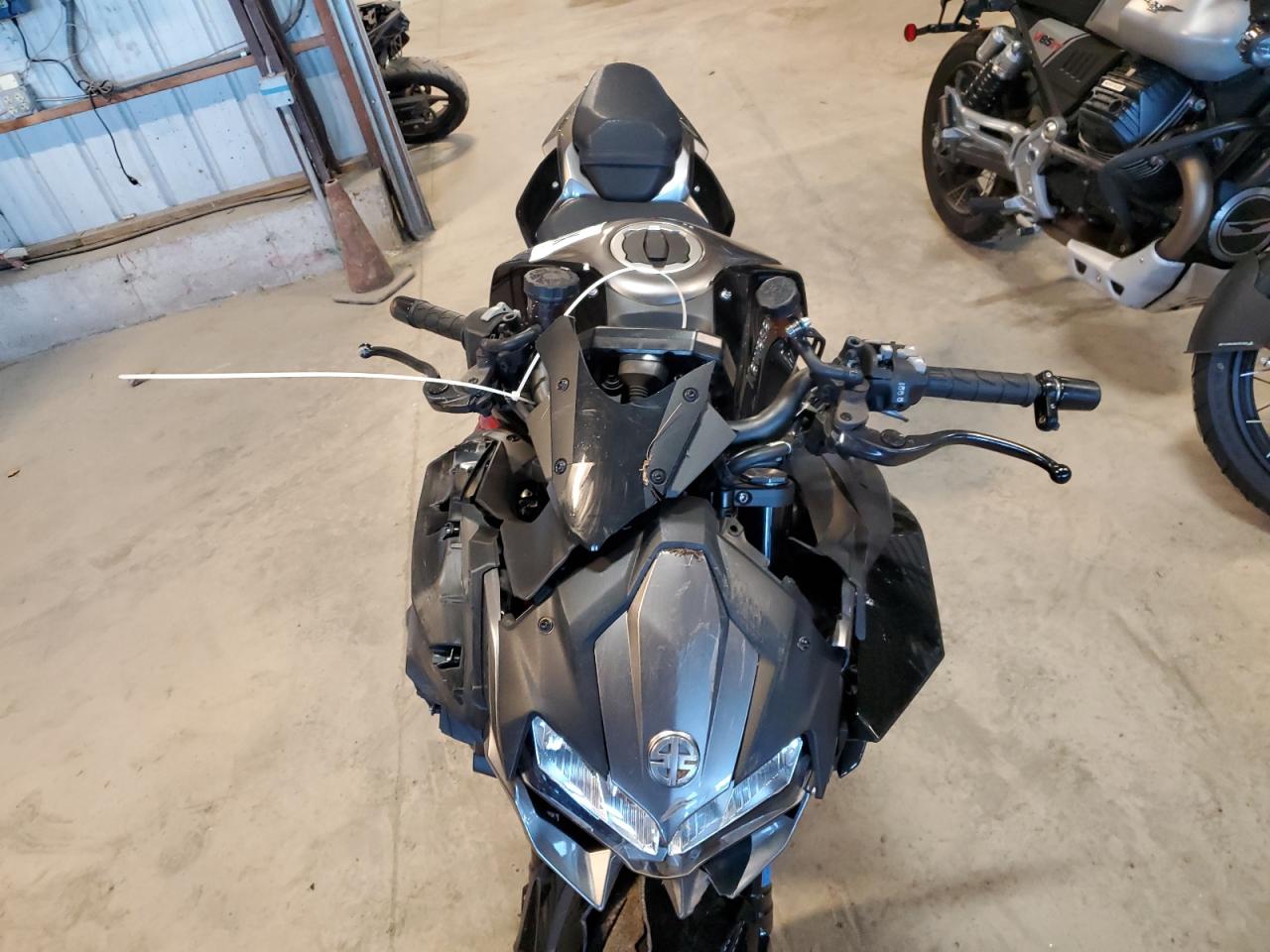 2022 KAWASAKI Z/ZR 1000