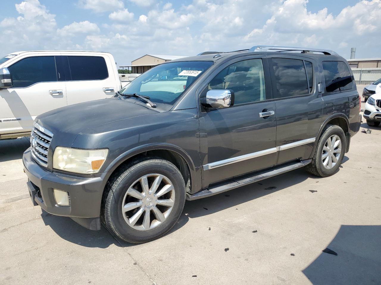 2010 INFINITI QX56 BASE