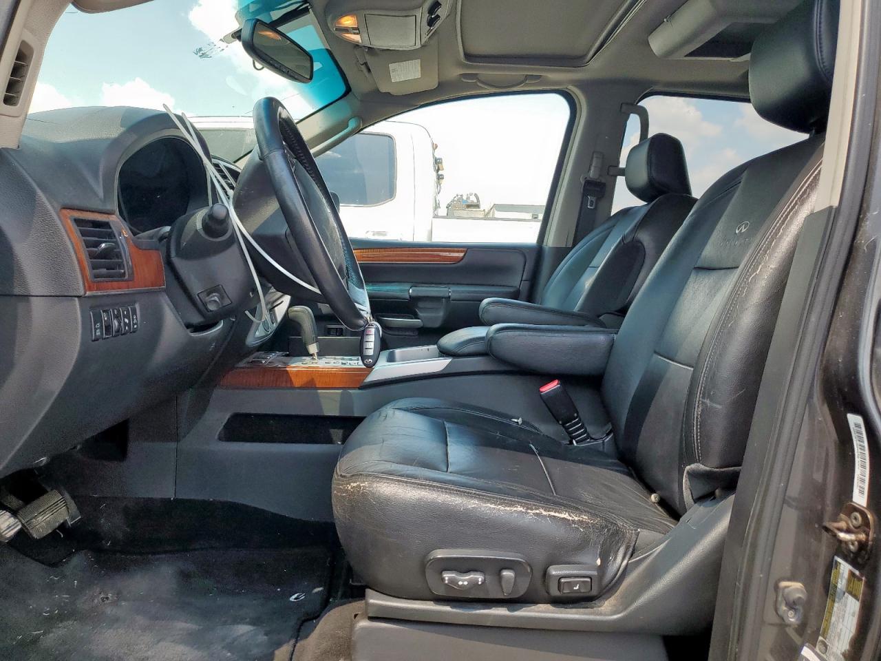 2010 INFINITI QX56 BASE
