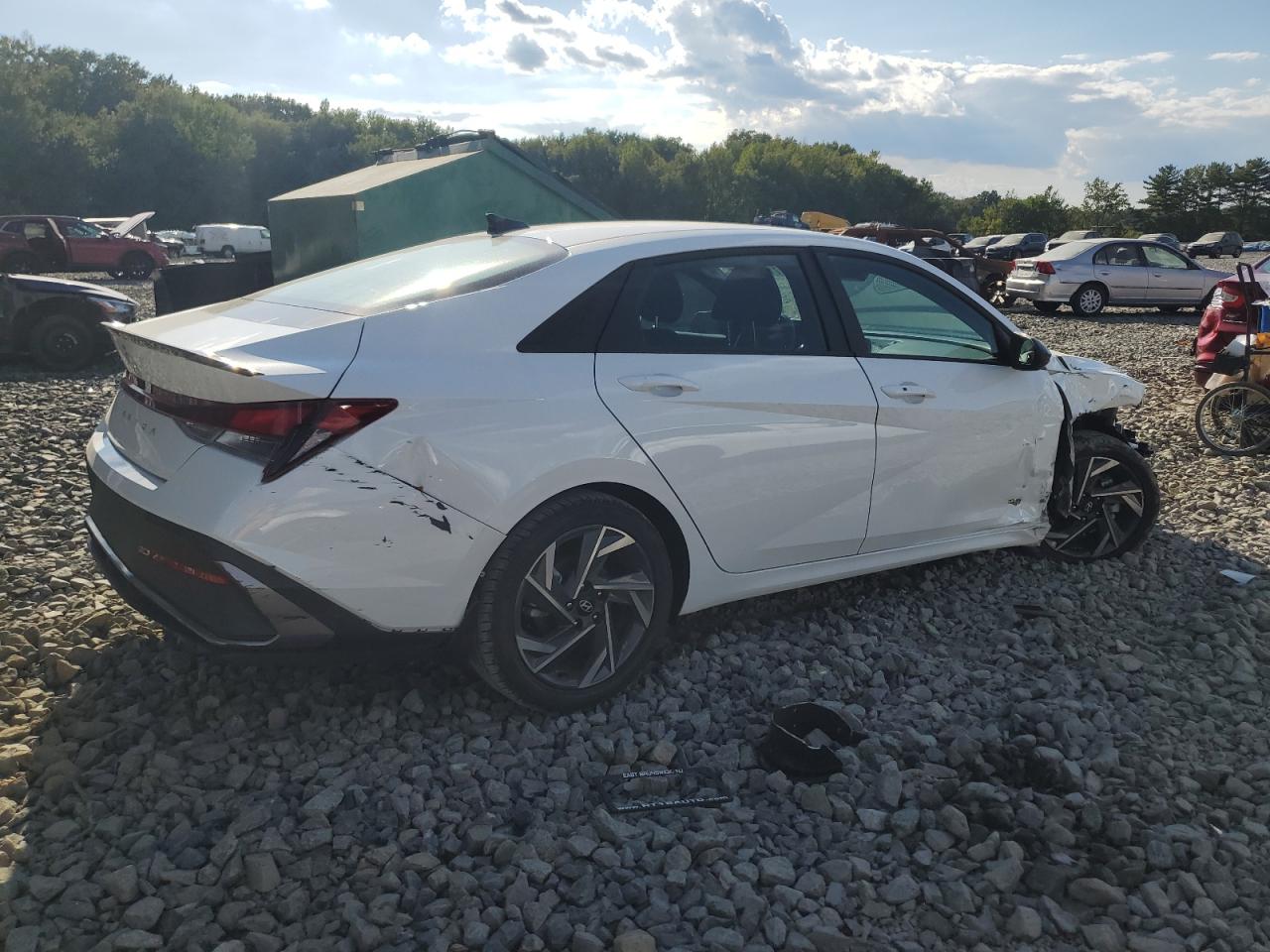2025 HYUNDAI ELANTRA