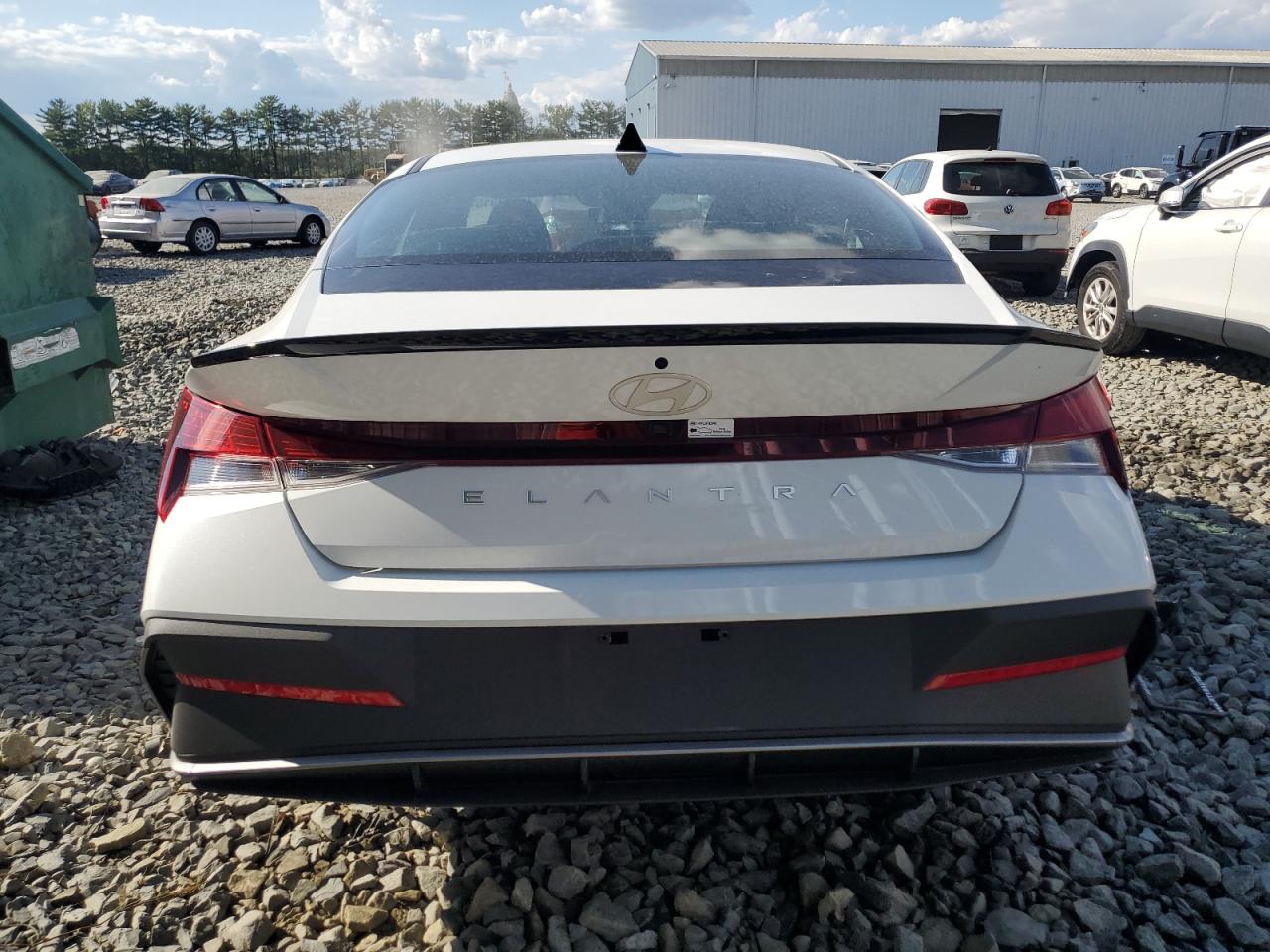 2025 HYUNDAI ELANTRA