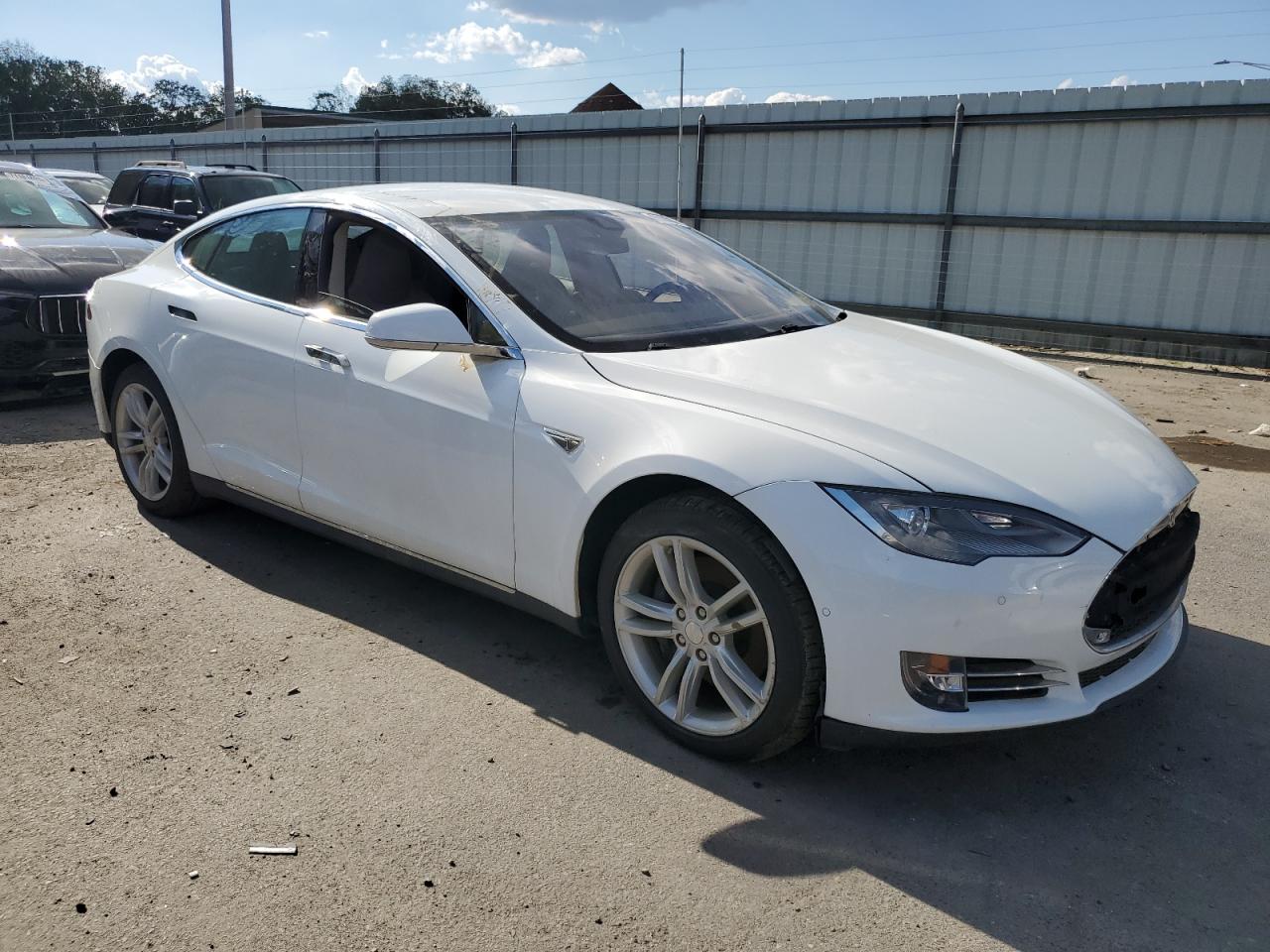 2014 TESLA MODEL S