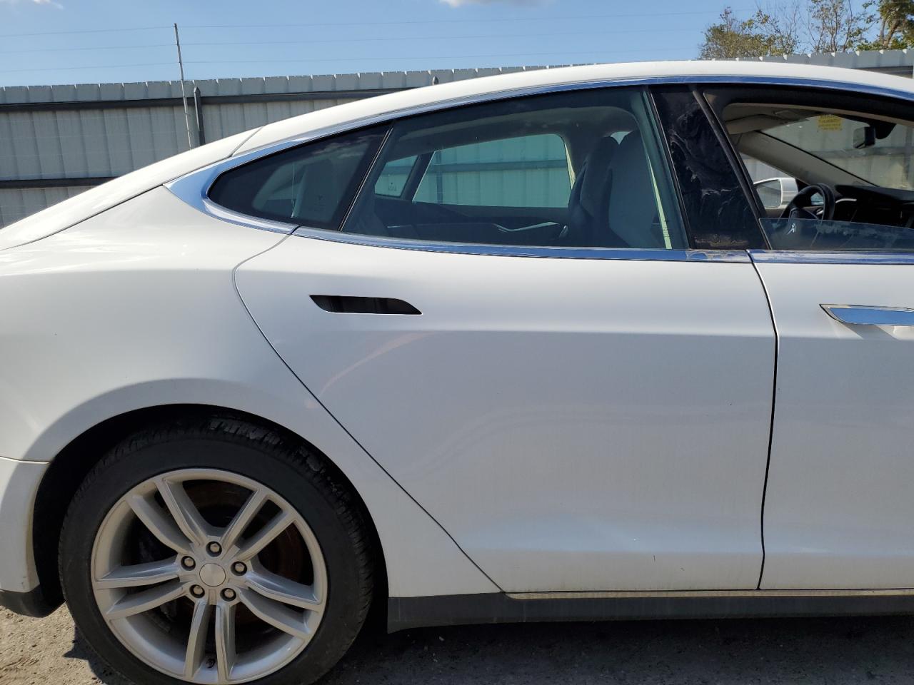 2014 TESLA MODEL S