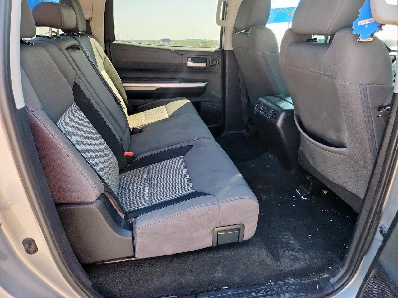2017 TOYOTA TUNDRA