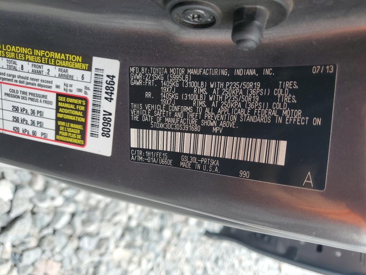2013 TOYOTA SIENNA