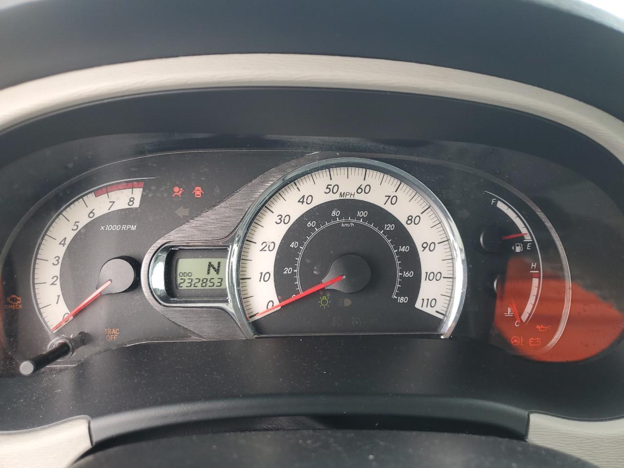 2013 TOYOTA SIENNA