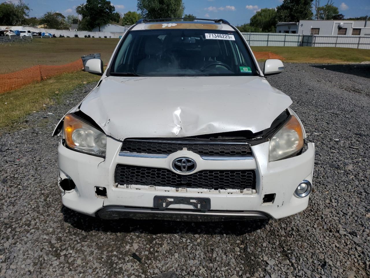 2011 TOYOTA RAV4