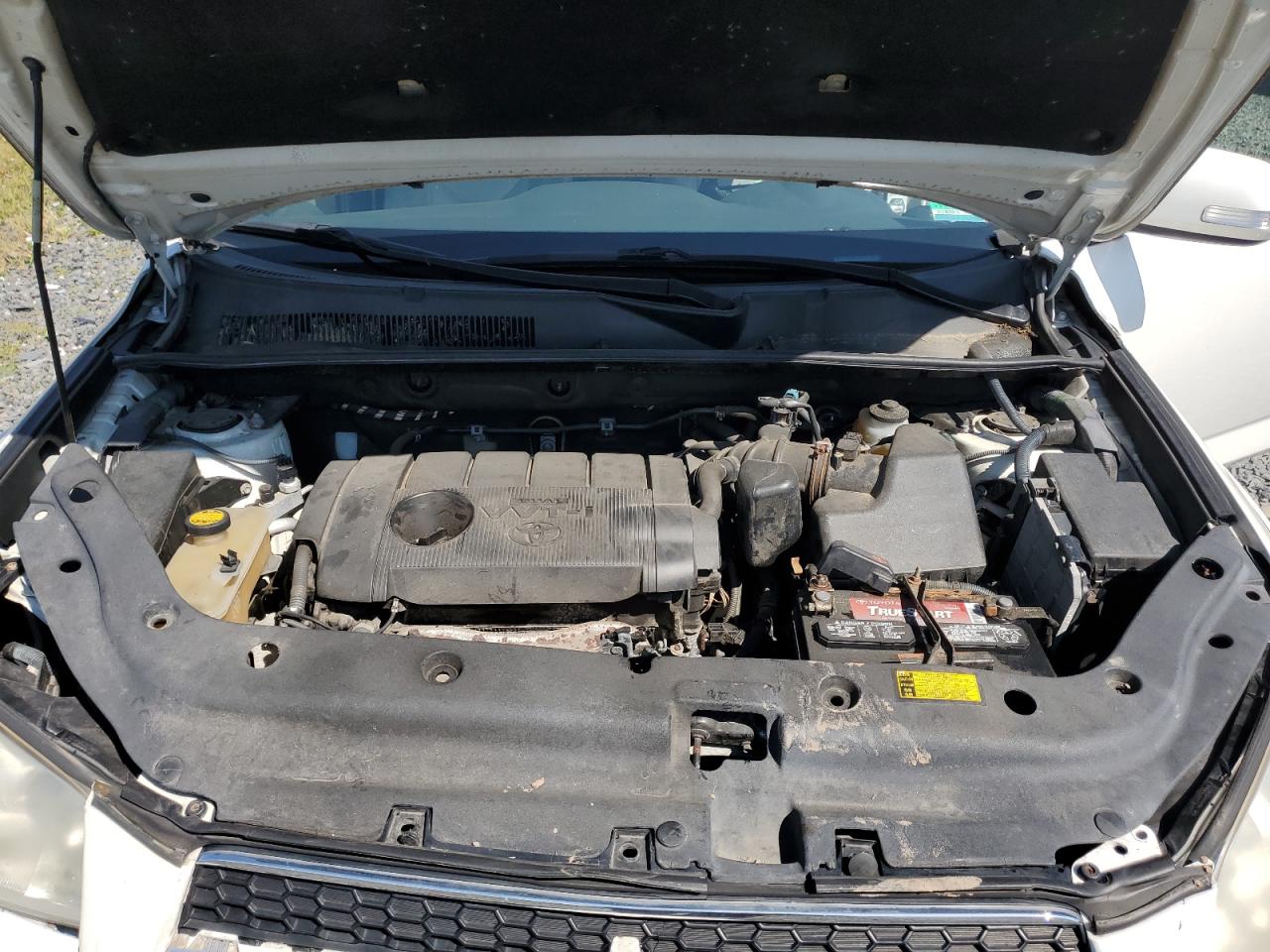 2011 TOYOTA RAV4