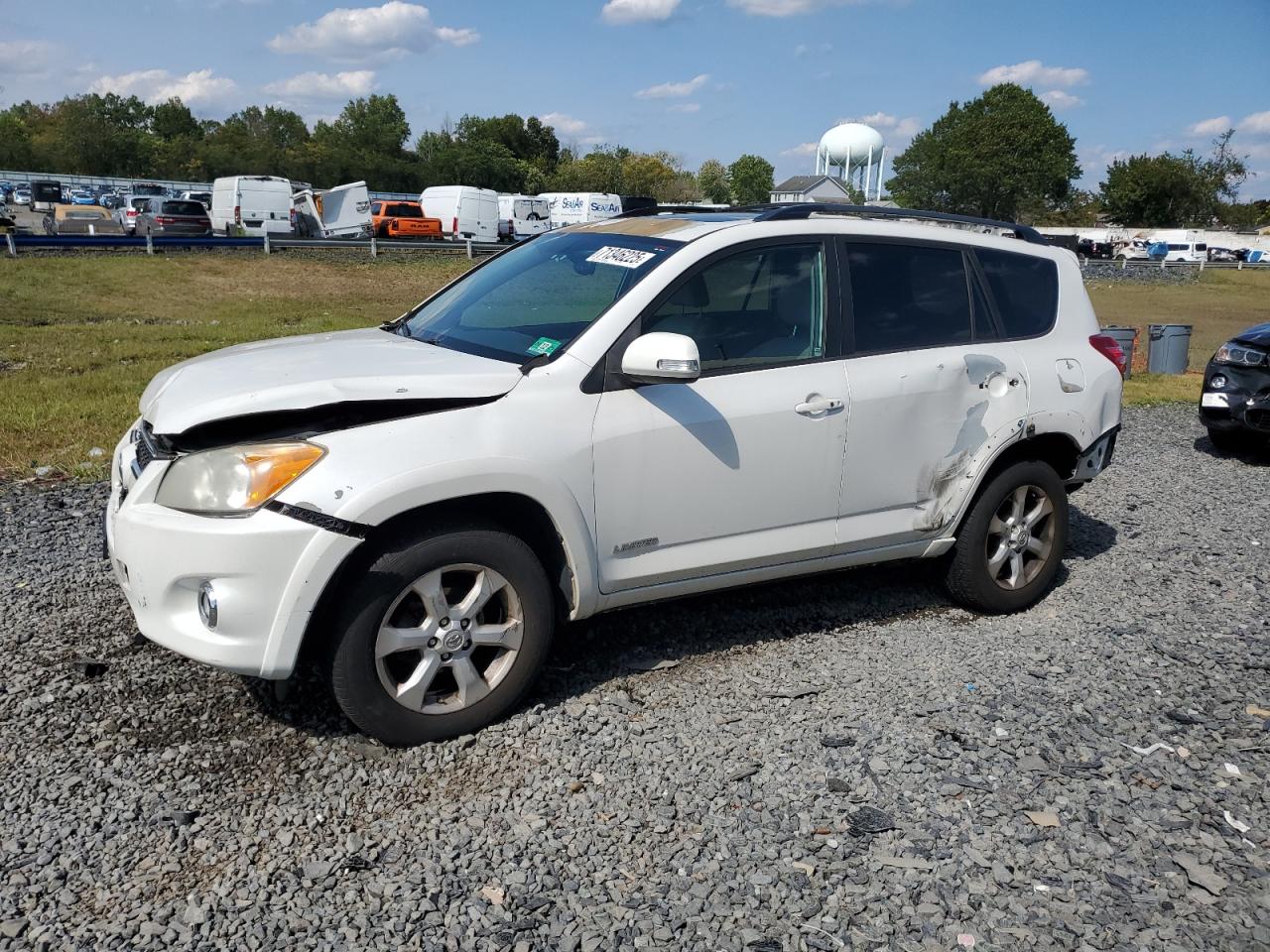 2011 TOYOTA RAV4