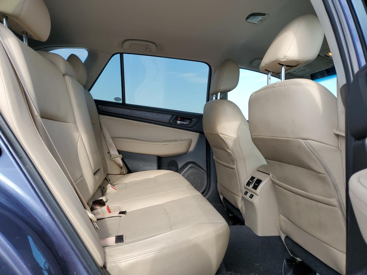 2016 SUBARU OUTBACK