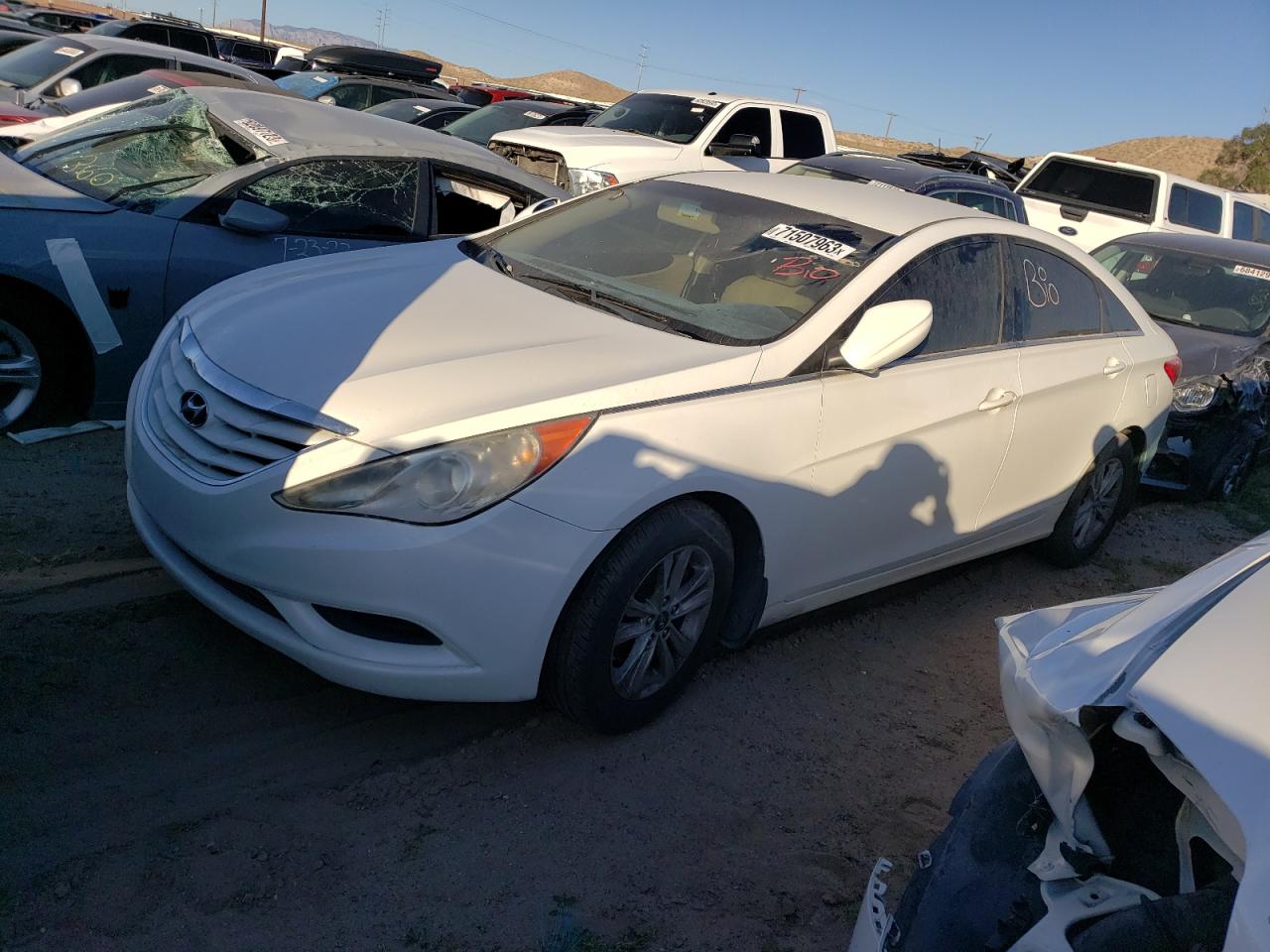 2011 HYUNDAI SONATA