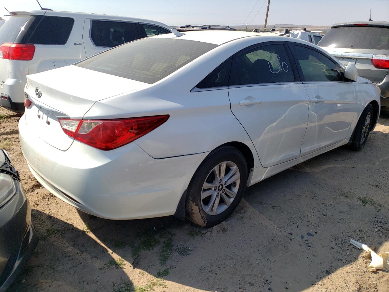 2011 HYUNDAI SONATA