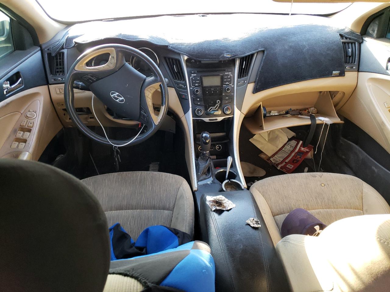2011 HYUNDAI SONATA