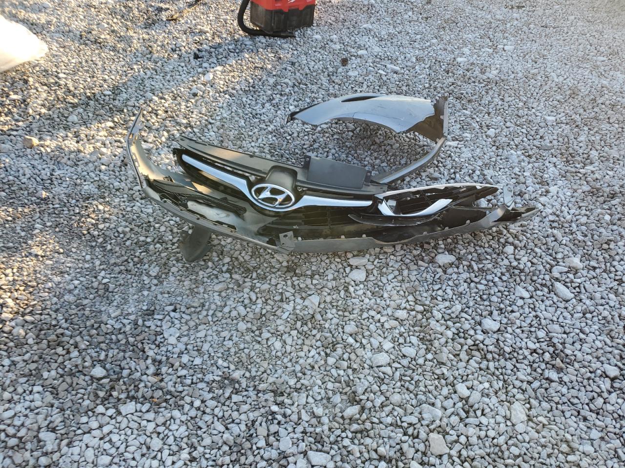 2015 HYUNDAI ELANTRA