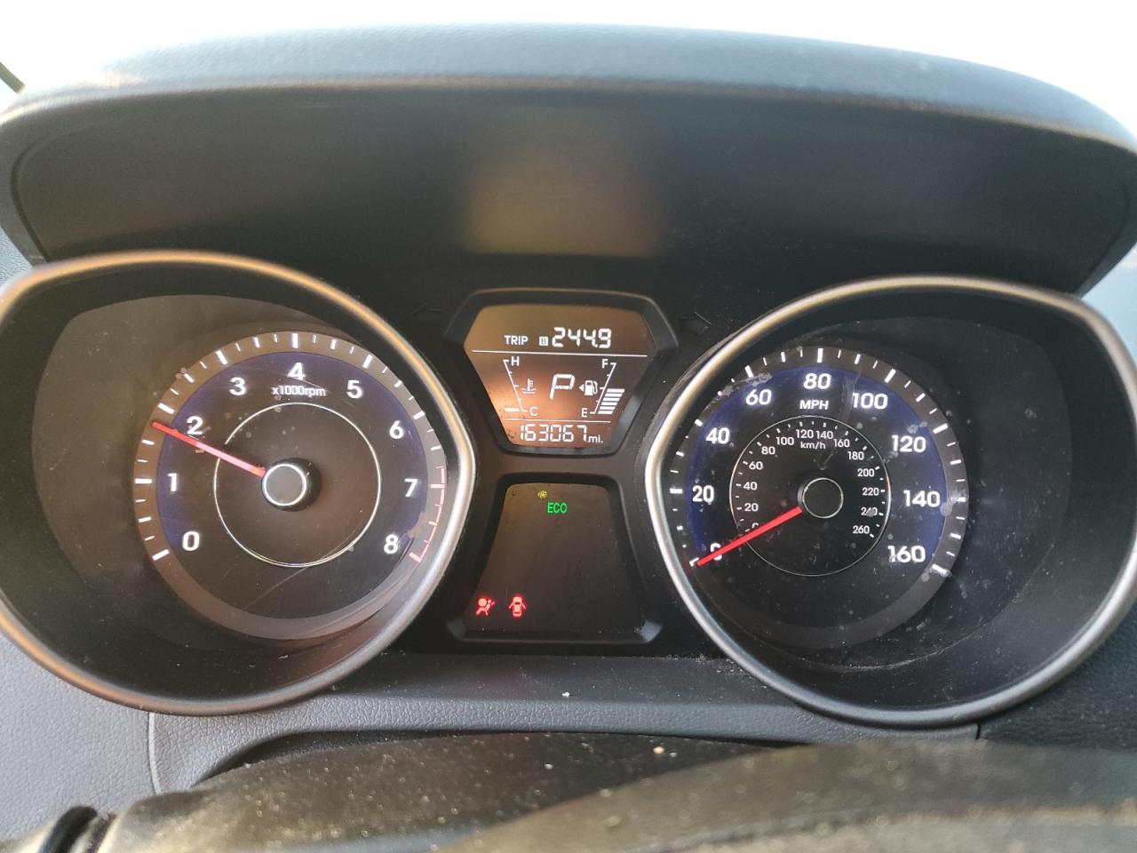 2015 HYUNDAI ELANTRA