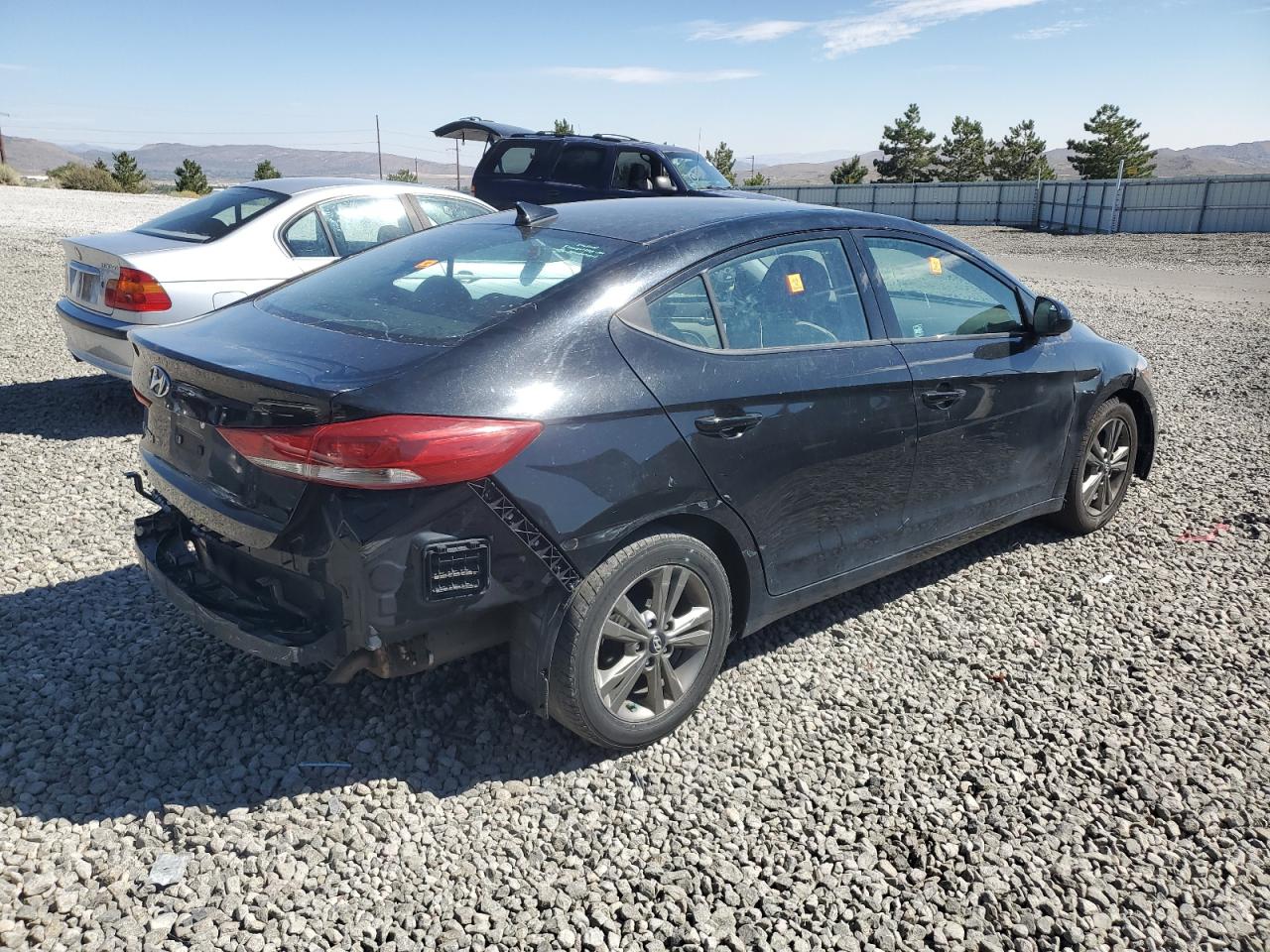 2017 HYUNDAI ELANTRA