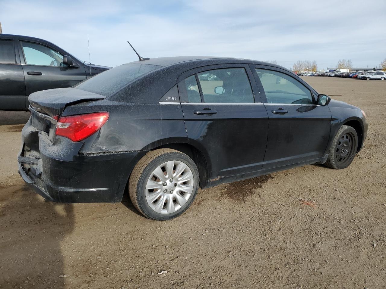 2013 CHRYSLER 200