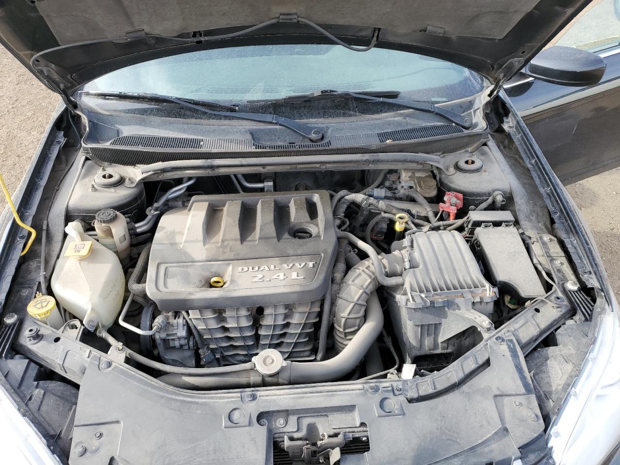 2013 CHRYSLER 200