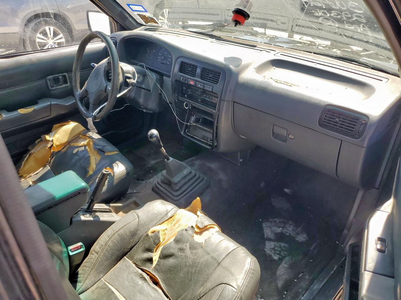 1995 NISSAN PATHFINDER