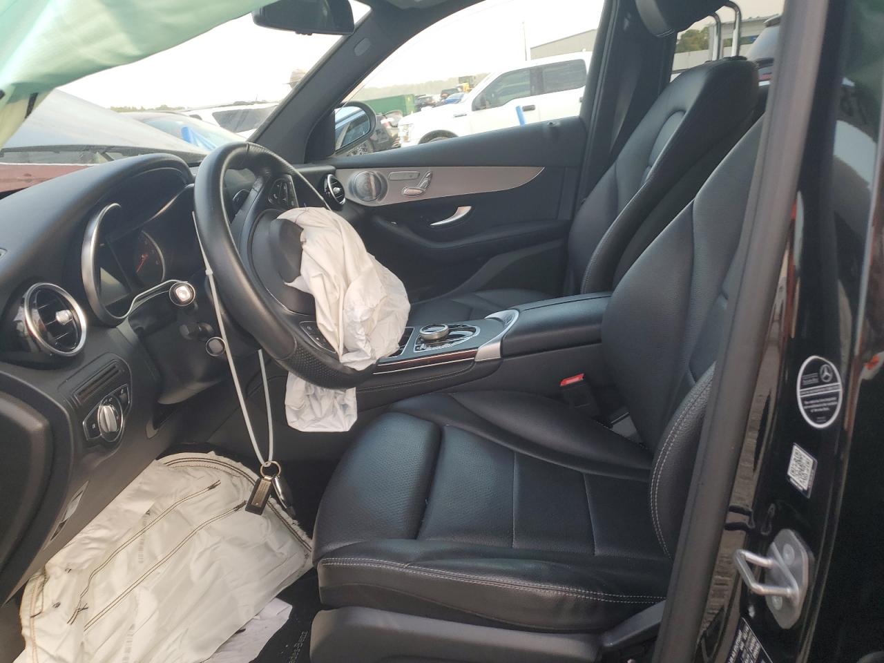 2019 MERCEDES-BENZ GLC-CLASS