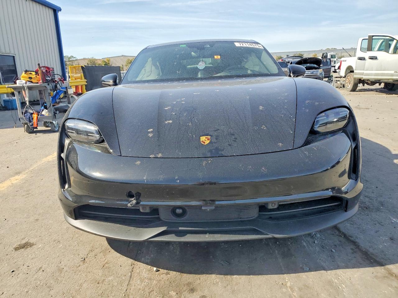 2022 PORSCHE TAYCAN