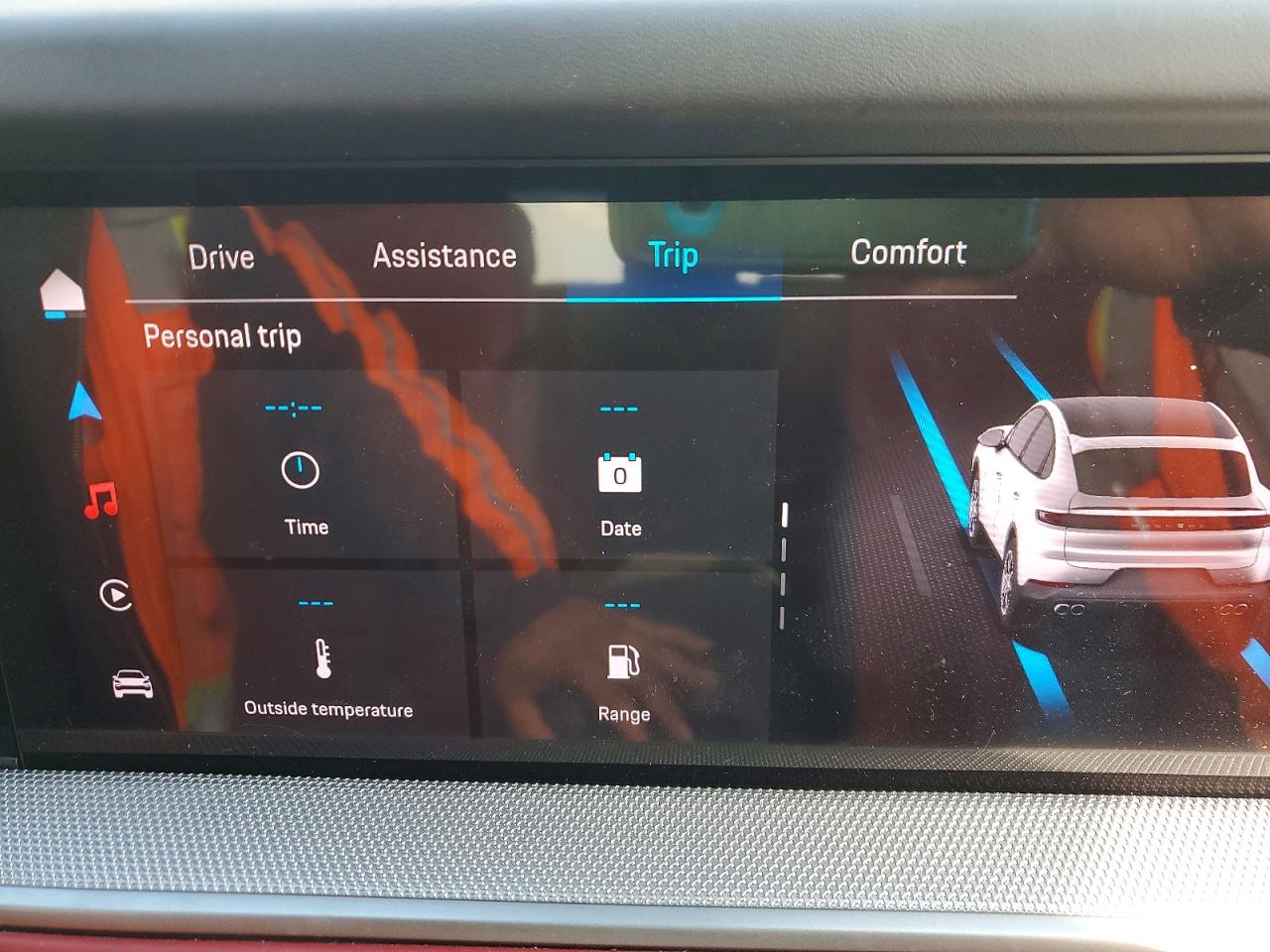 2025 PORSCHE CAYENNE