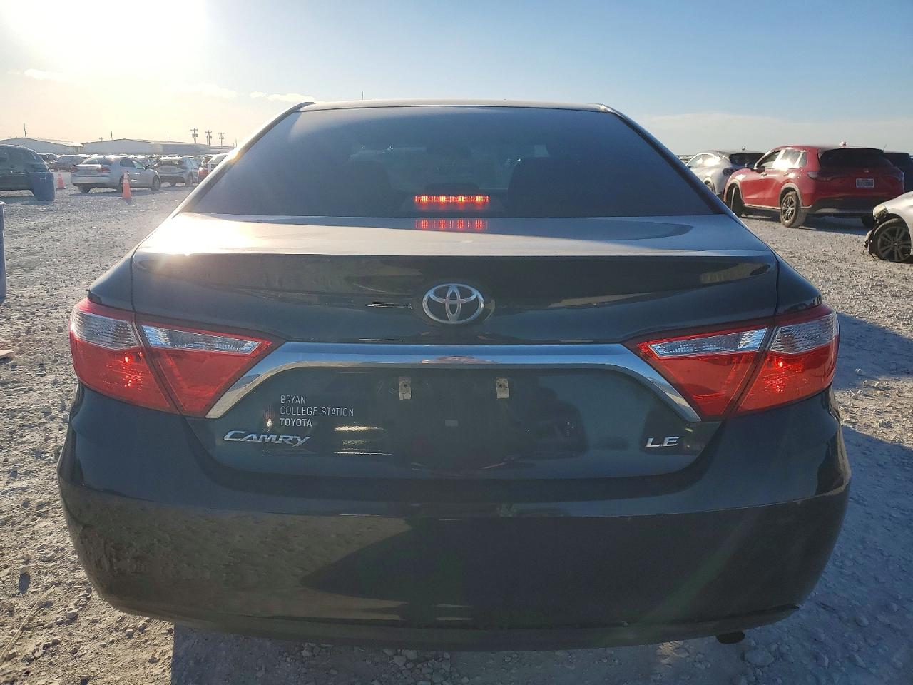 2017 TOYOTA CAMRY