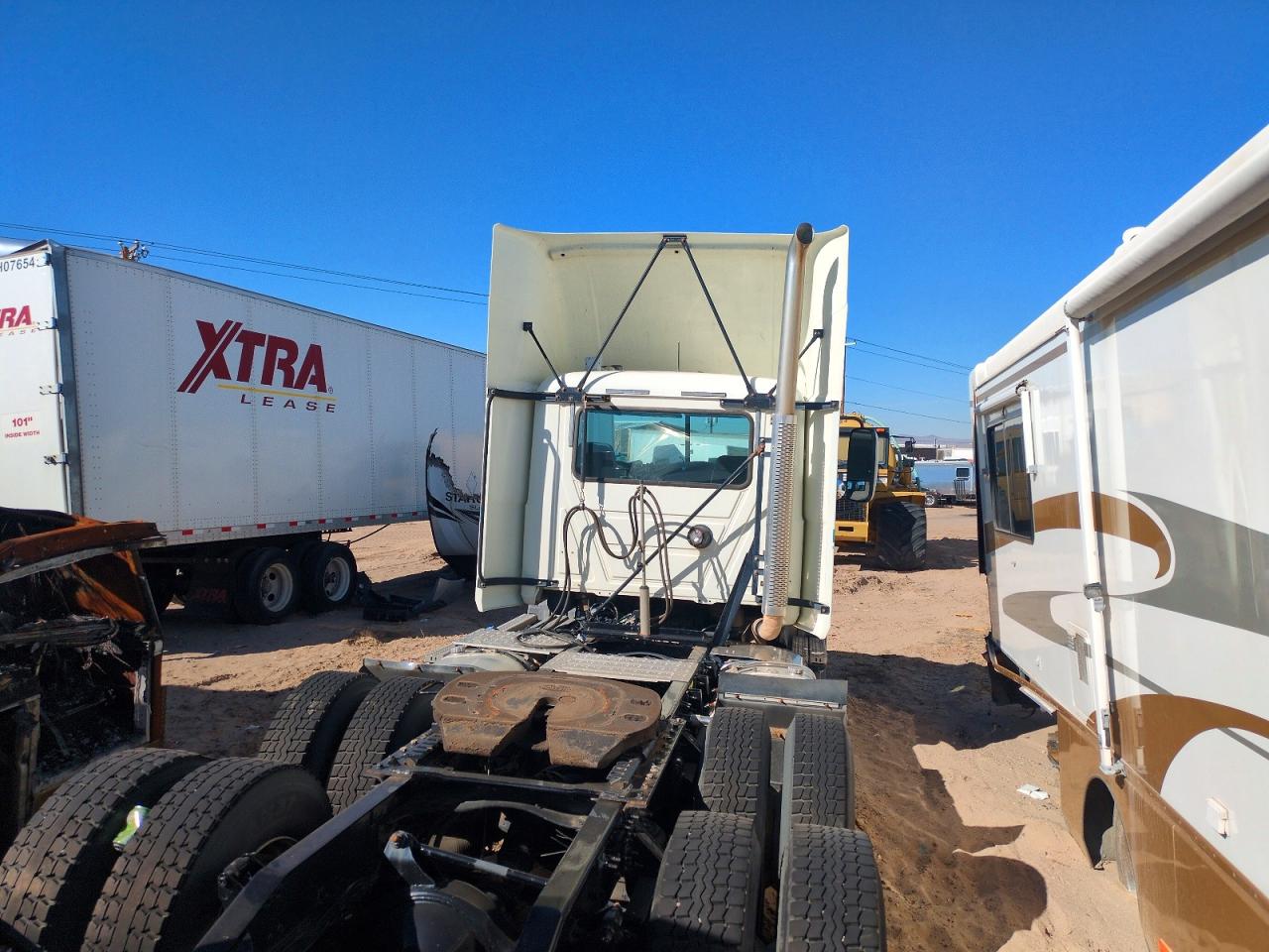 2014 MACK CXU613