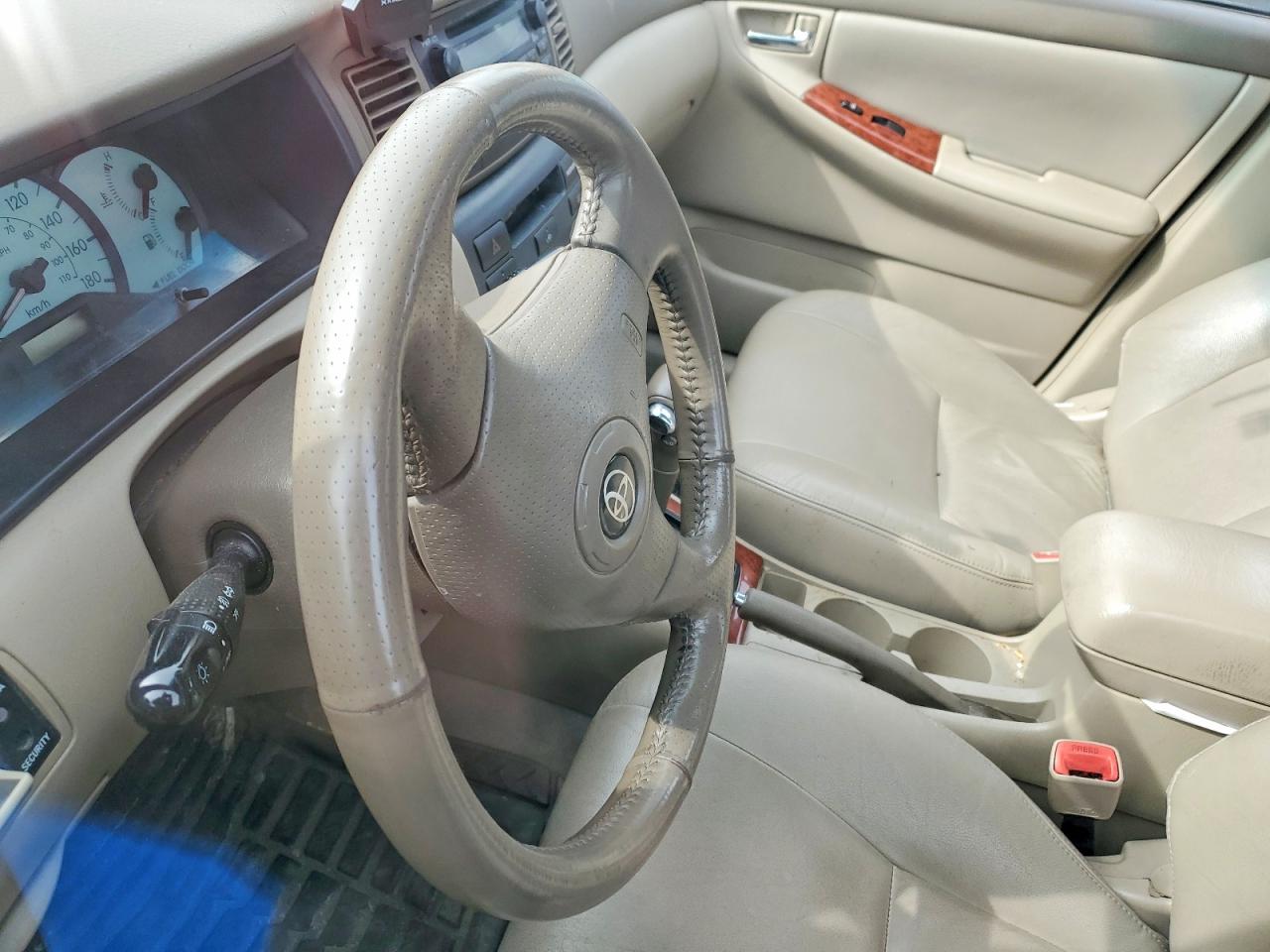 2004 TOYOTA COROLLA