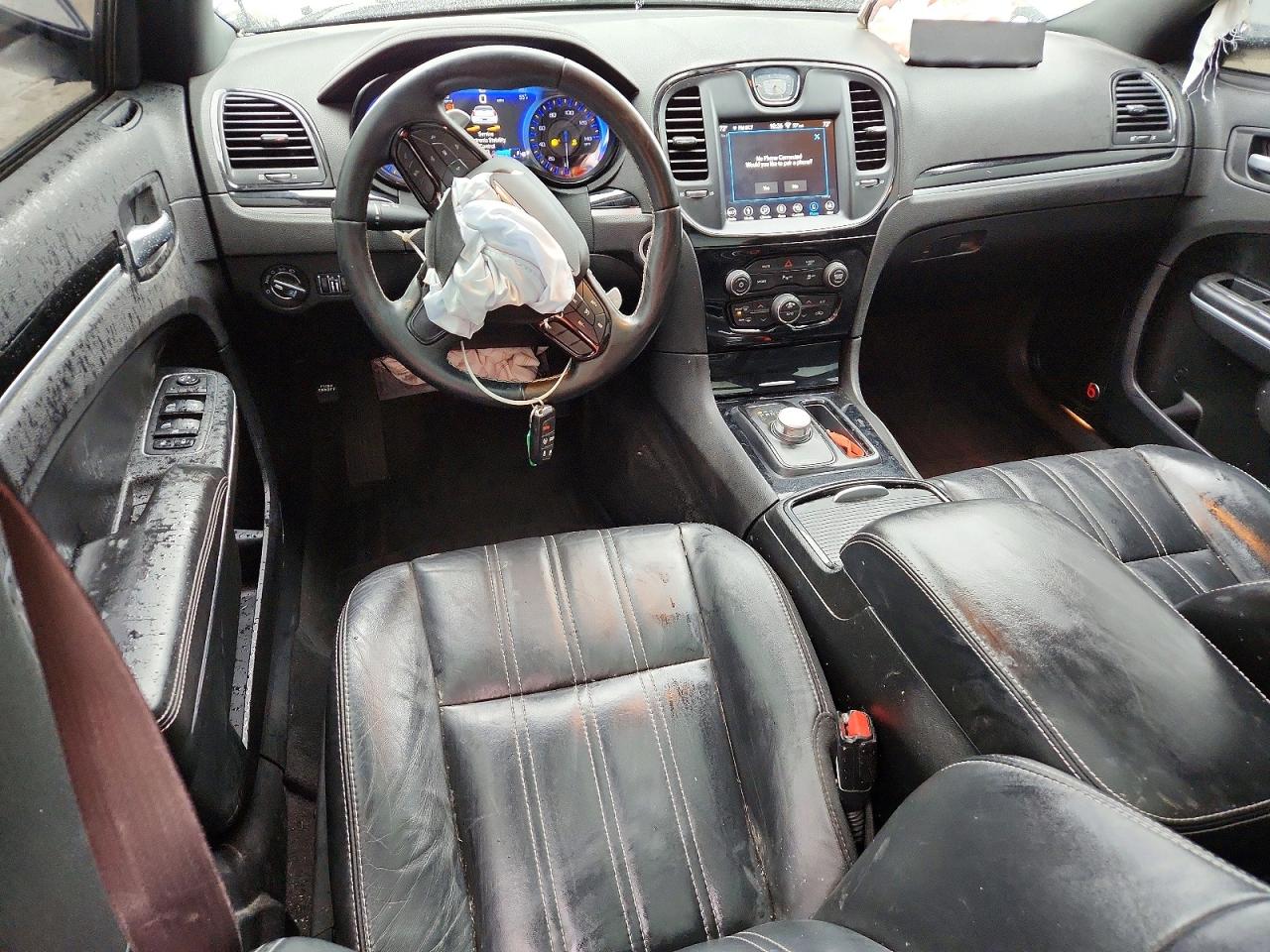 2018 CHRYSLER 300