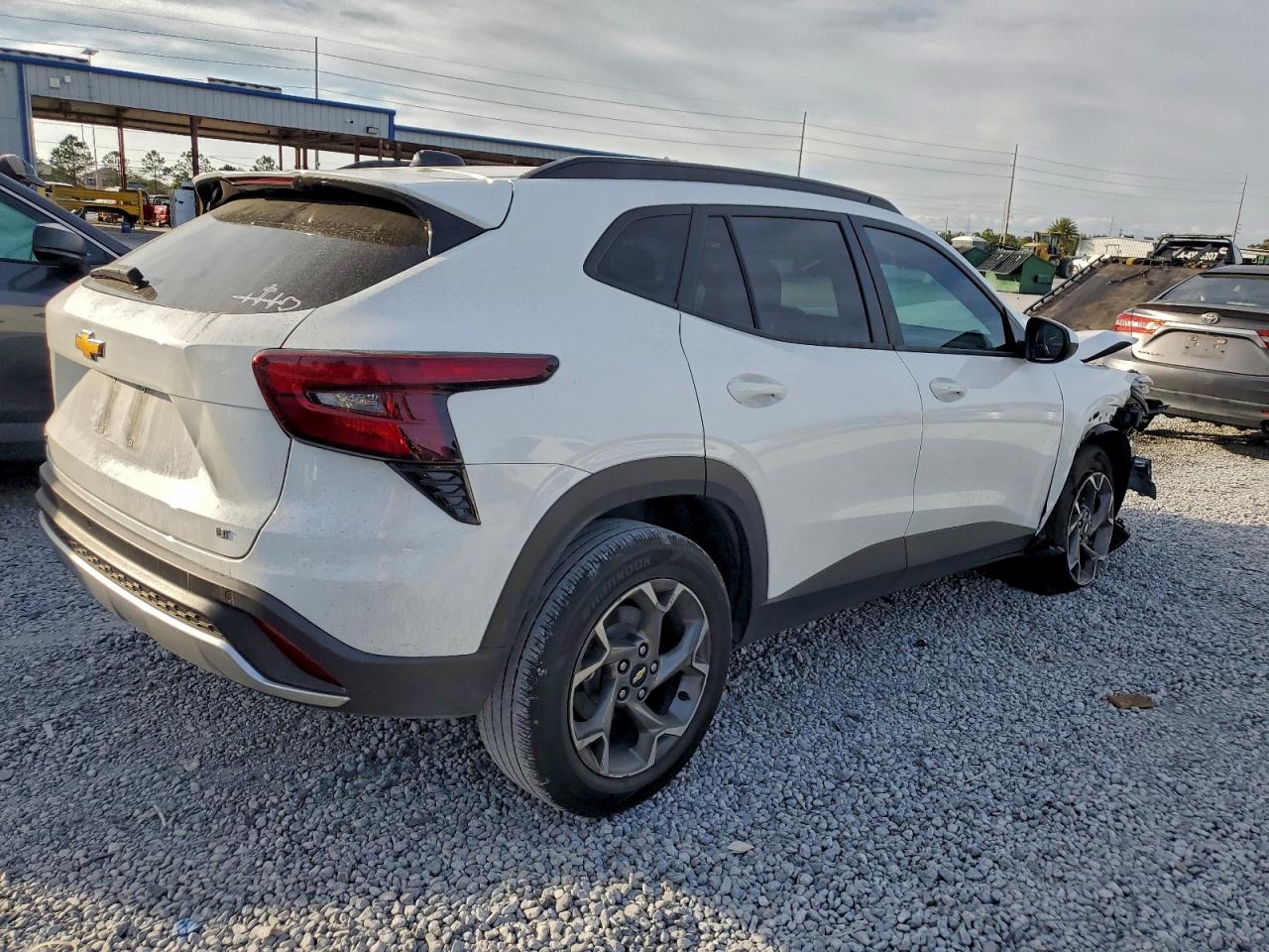 2025 CHEVROLET TRAX