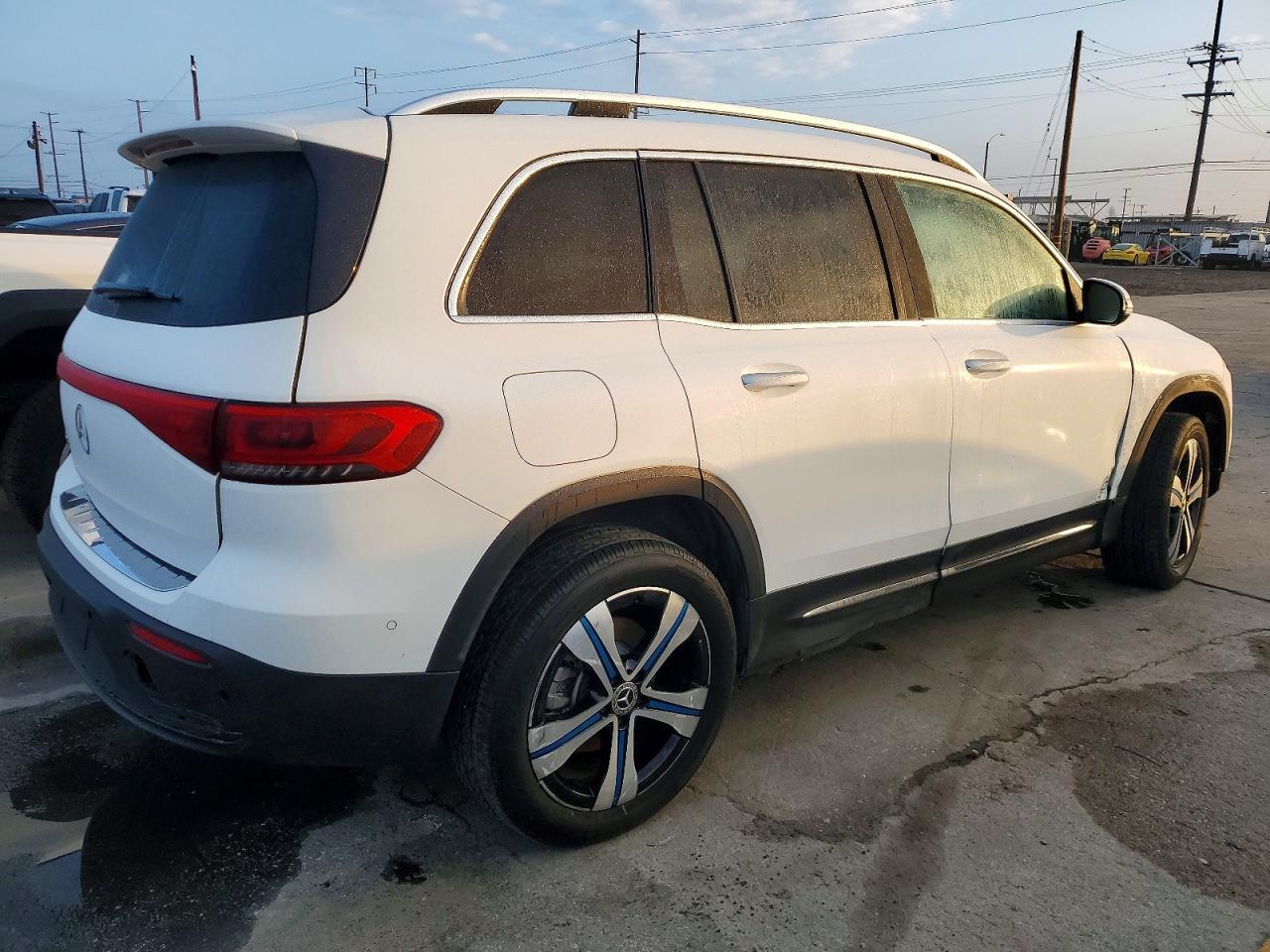 2023 MERCEDES-BENZ EQB 250+
