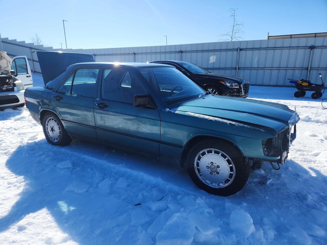 1985 MERCEDES-BENZ 190-CLASS