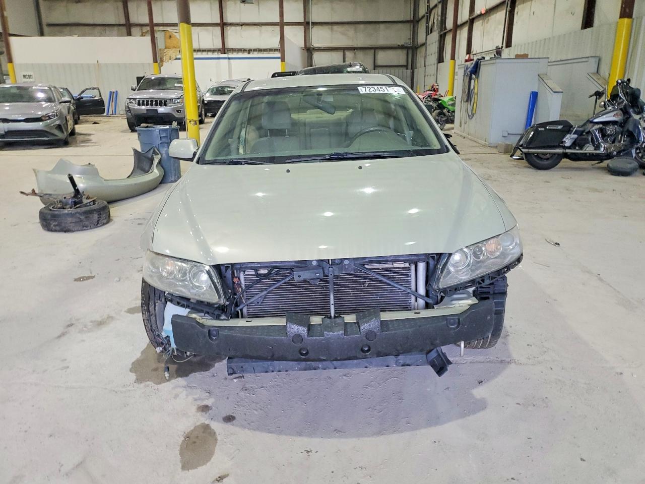 2004 MAZDA 6