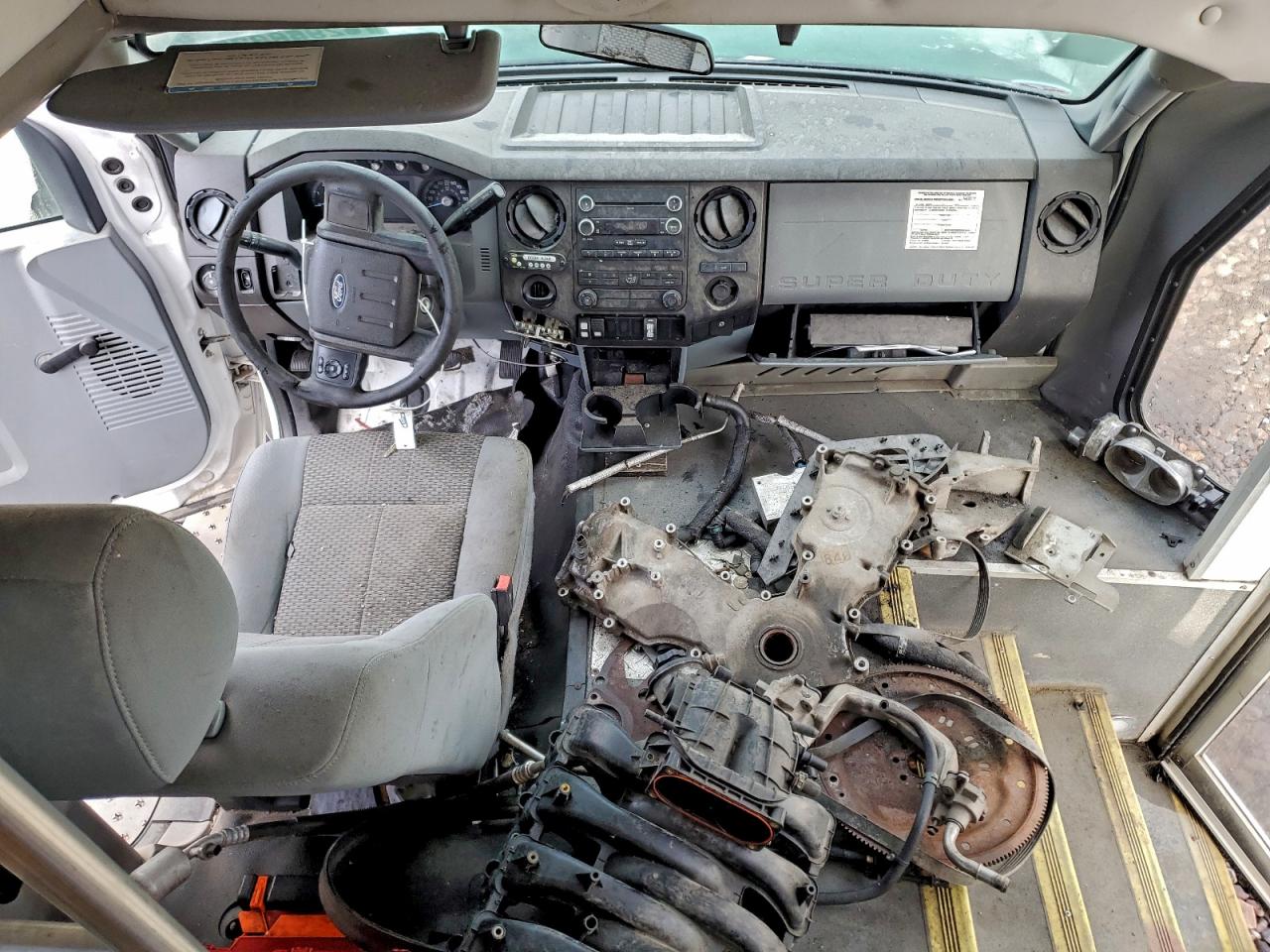 2016 FORD F550