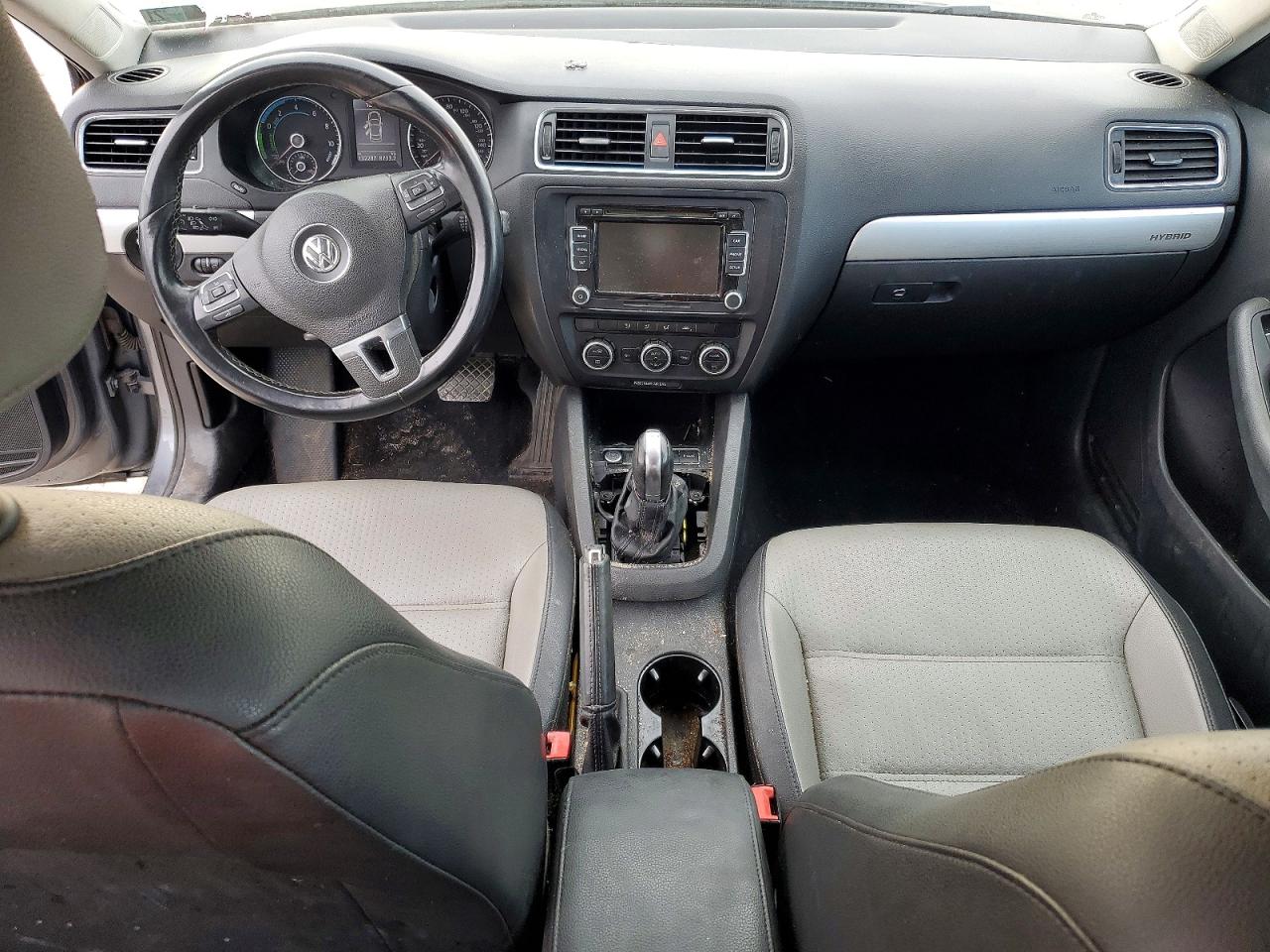 2013 VOLKSWAGEN JETTA