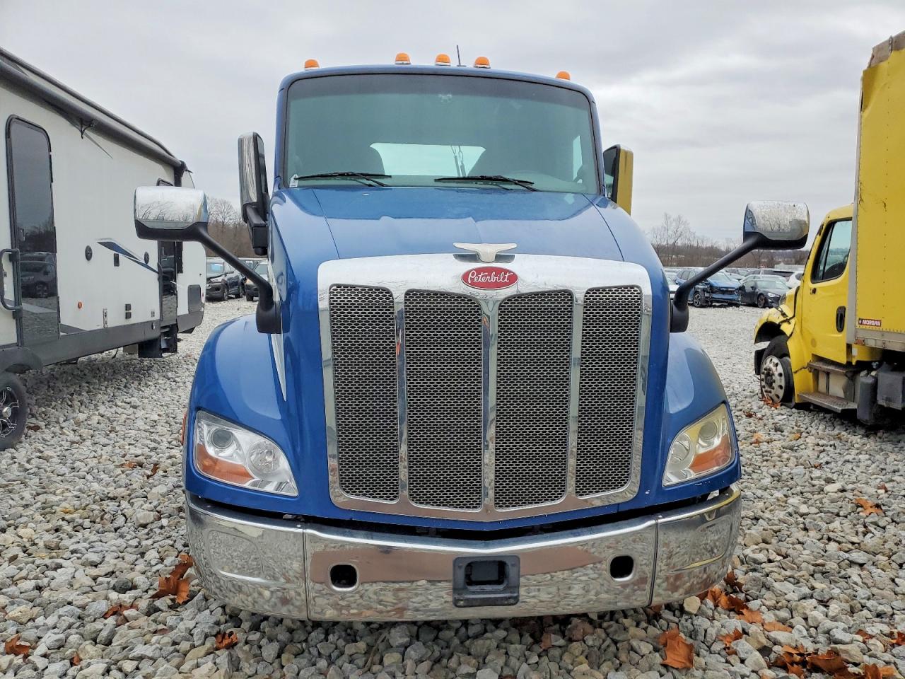 2017 PETERBILT TRACTOR ALL MODELS
