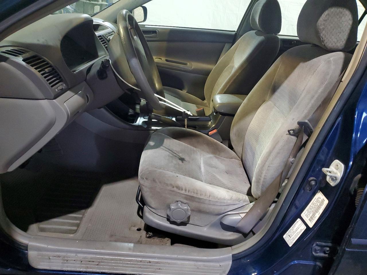2002 TOYOTA CAMRY