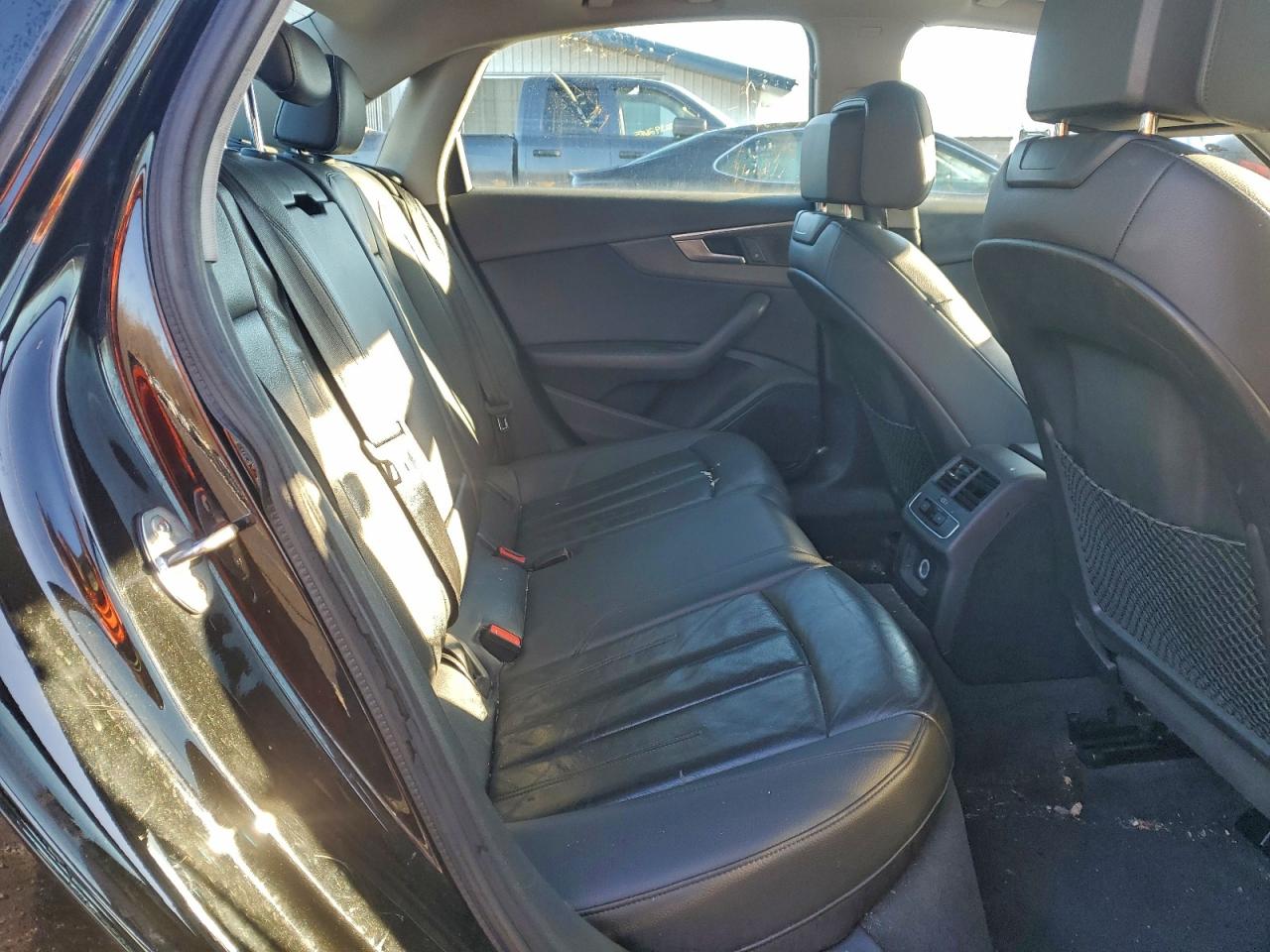 2018 AUDI A4