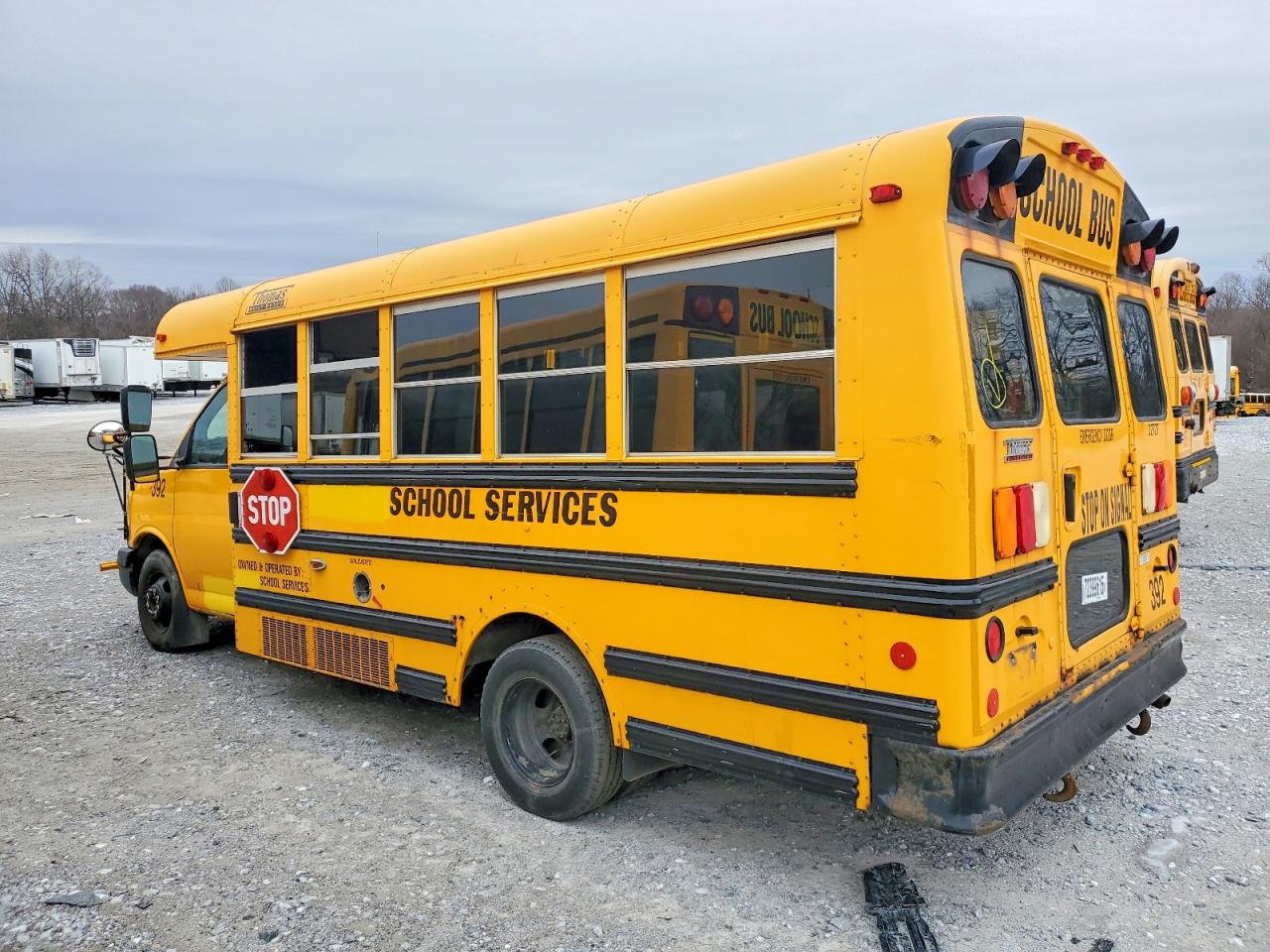 2011 CHEV BANTAM G35