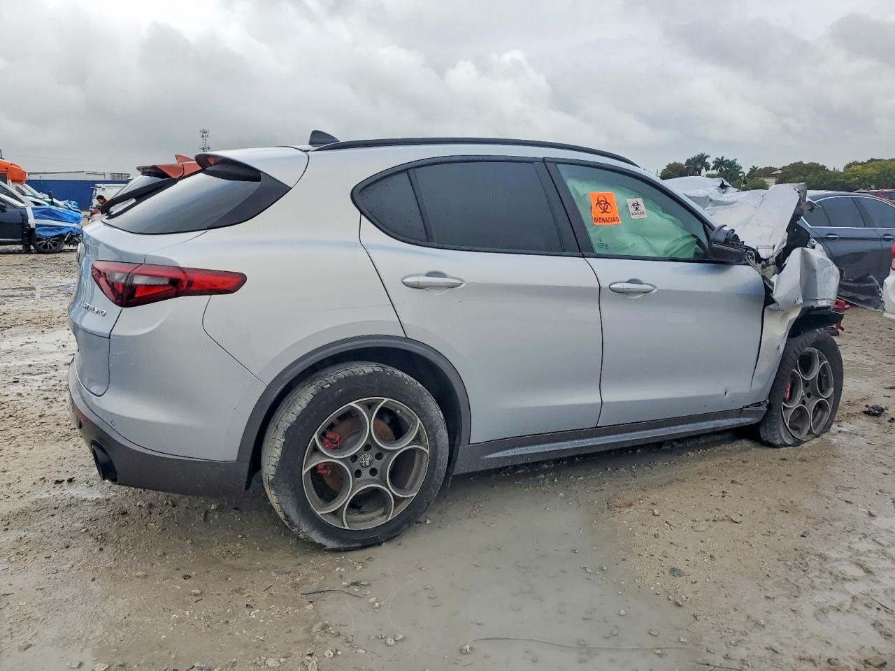 2022 ALFA ROMEO STELVIO