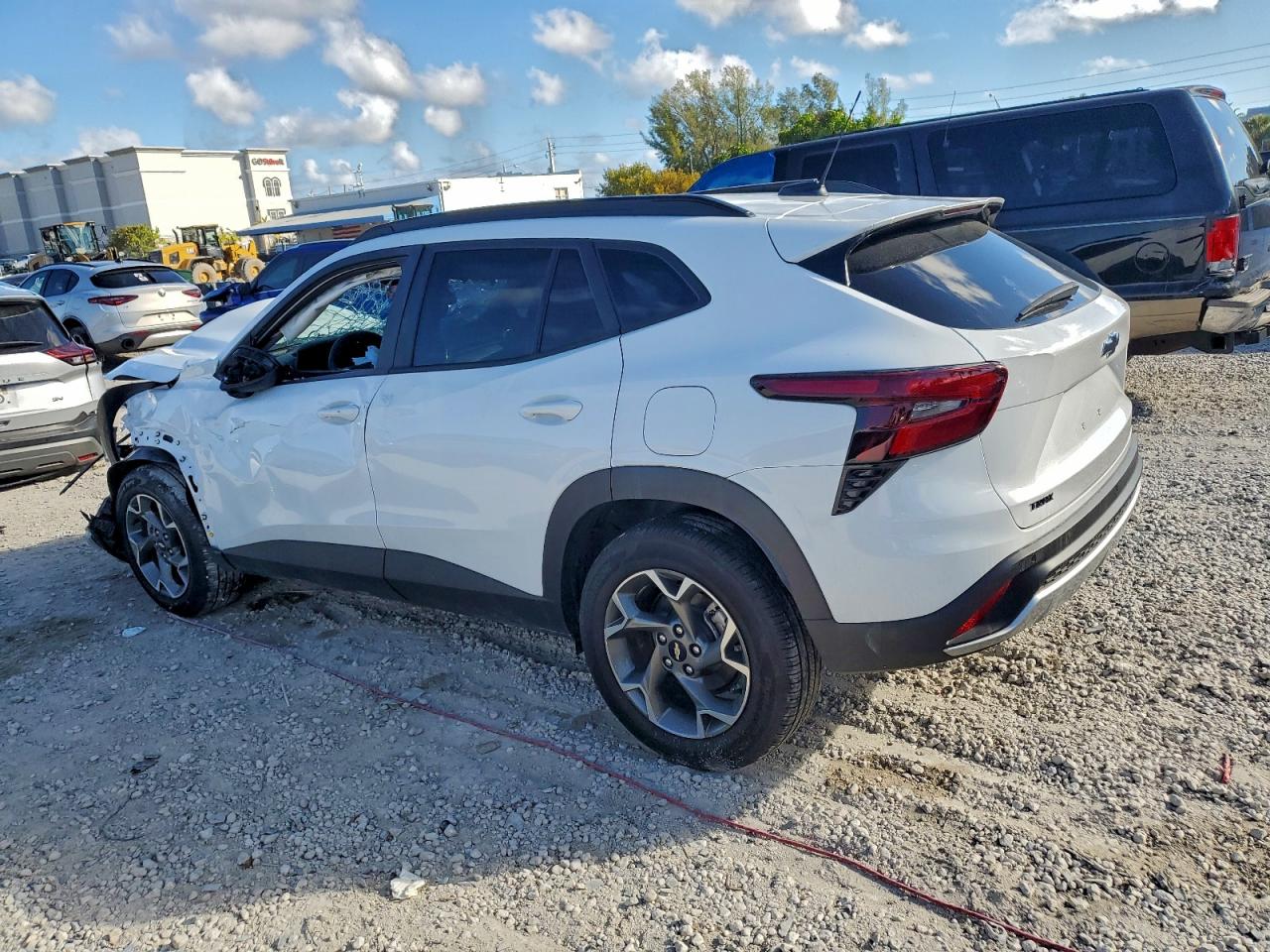 2025 CHEVROLET TRAX