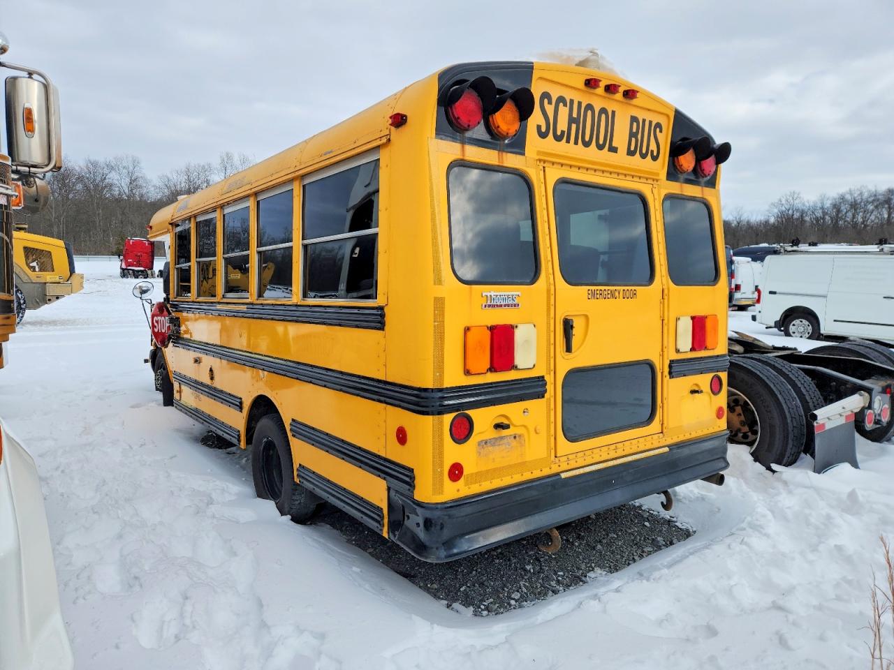 2011 CHEV EXPRESS