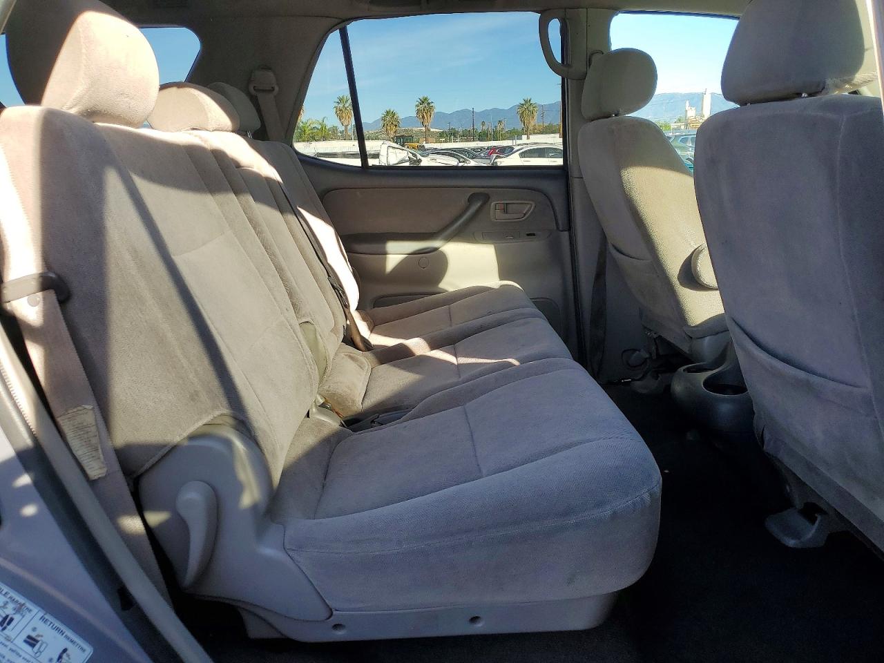 2002 TOYOTA SEQUOIA