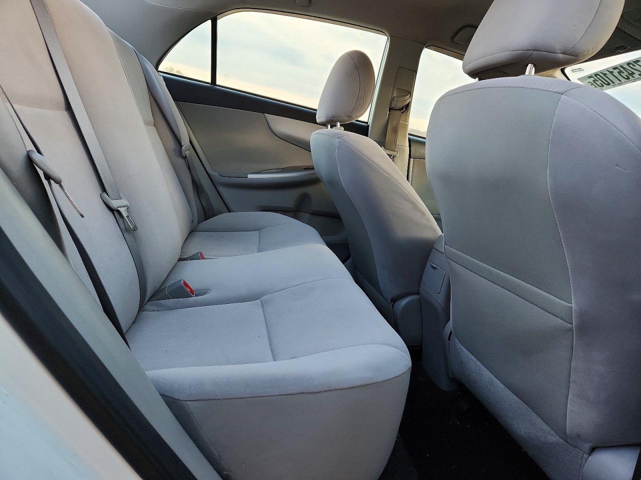 2011 TOYOTA COROLLA