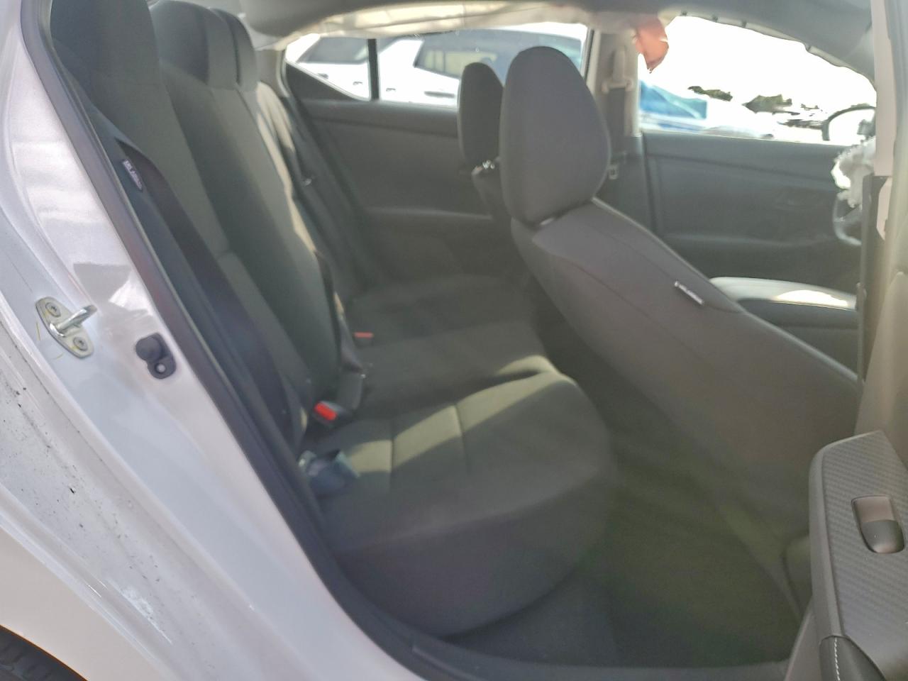 2024 NISSAN SENTRA