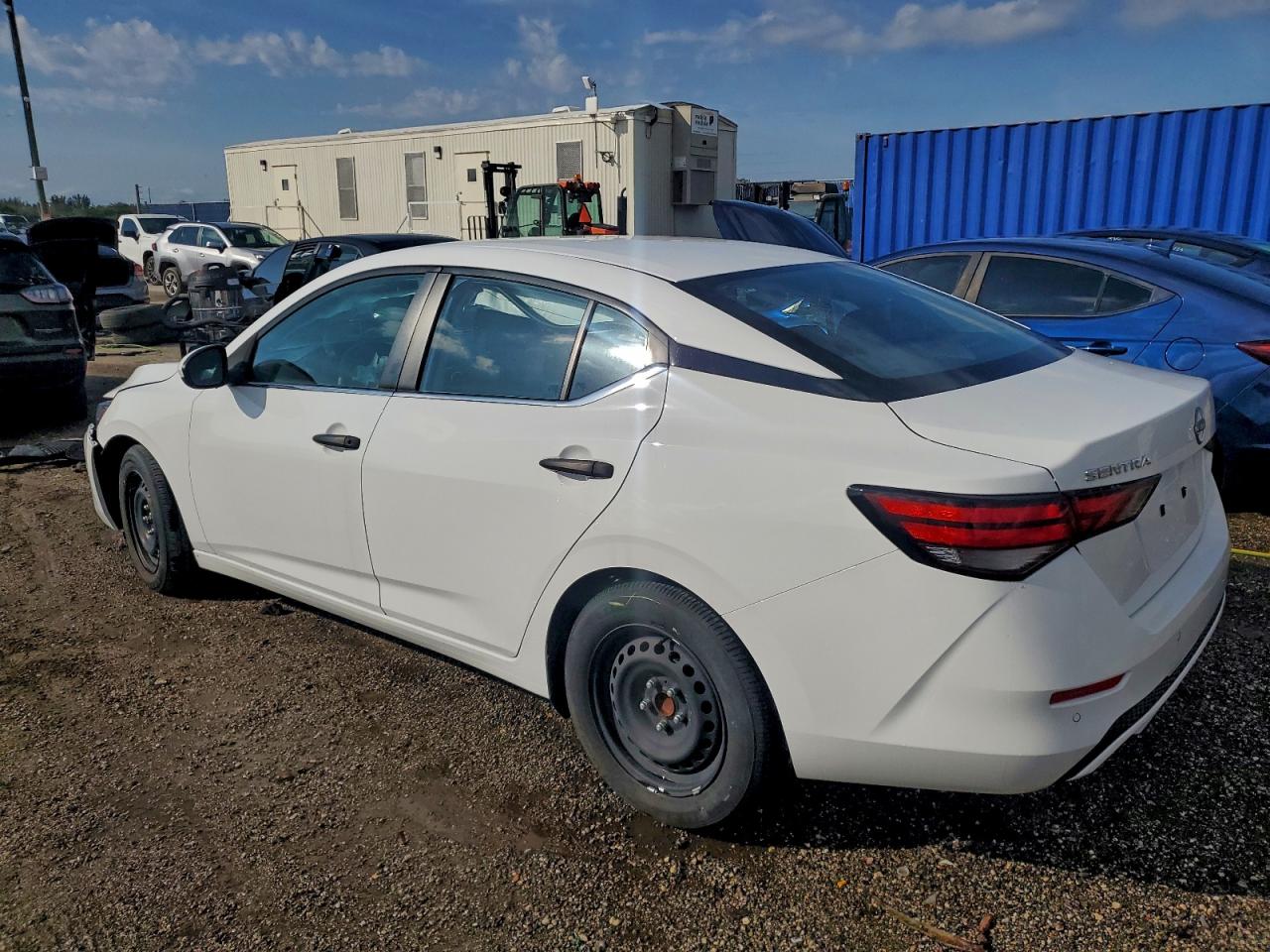 2024 NISSAN SENTRA