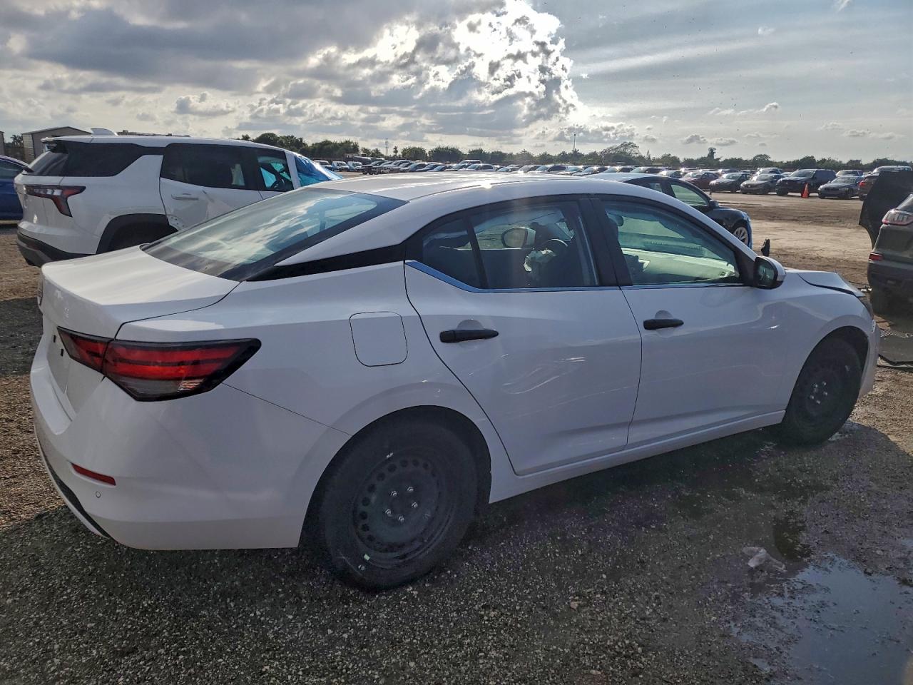 2024 NISSAN SENTRA